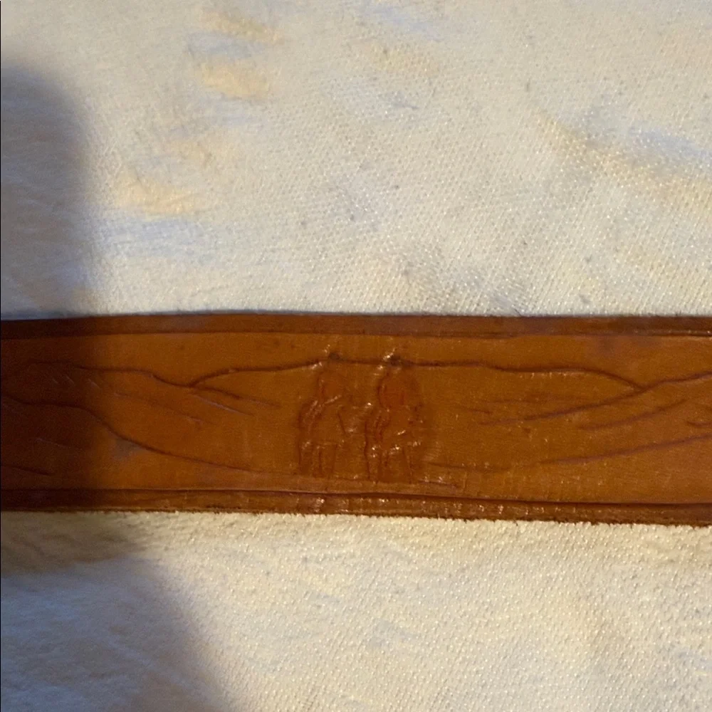 Moormans brown leather